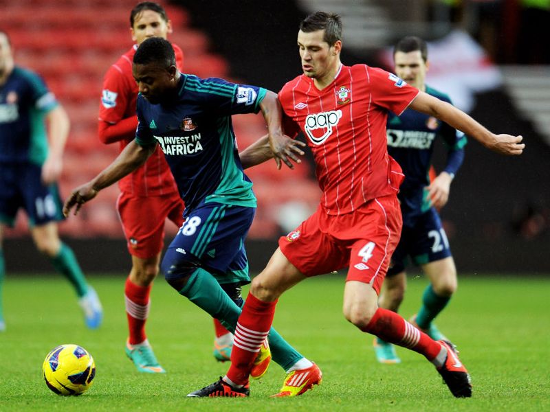 Following Wigan's loss Southampton and Sunderland are both looking to put some distance between themselves and the relegation zone this afternoon.