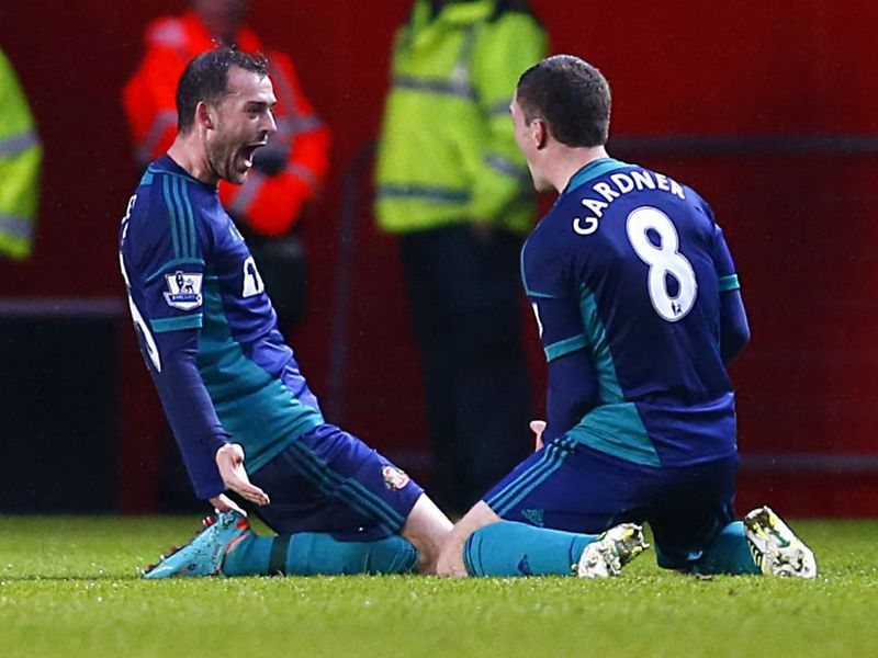 Goal machine Steven Fletcer strikes again late in the first half to give Sunderland a 1-0 lead against the run of play.