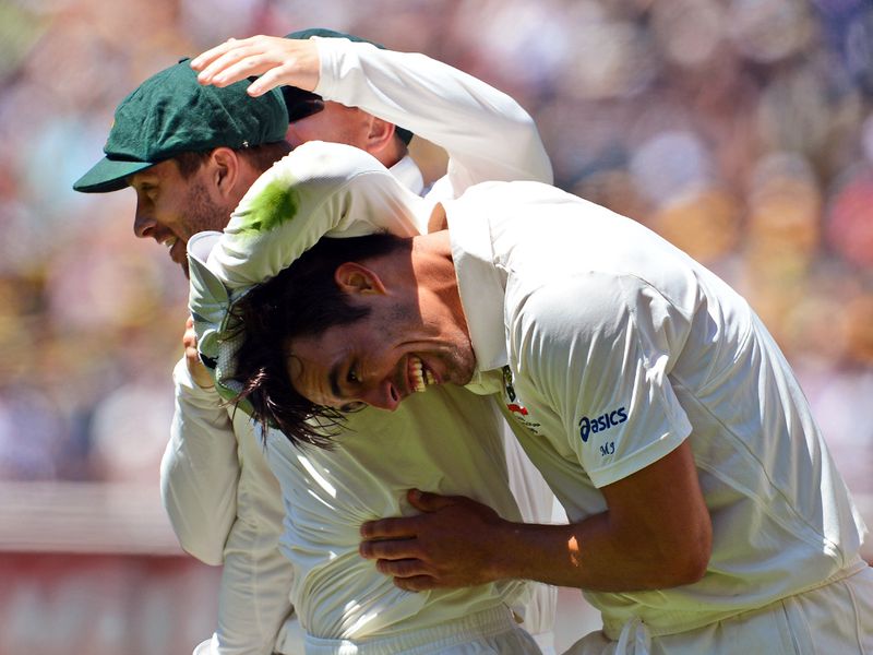 Mitchell Johnson finished four wickets in Sri Lanka's total of 156 all out.