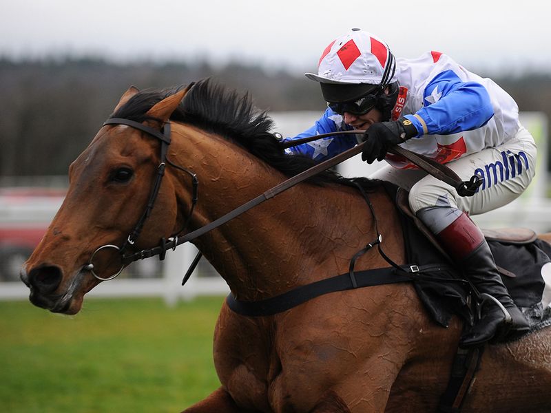 ...and runs his rivals ragged under Richard Johnson