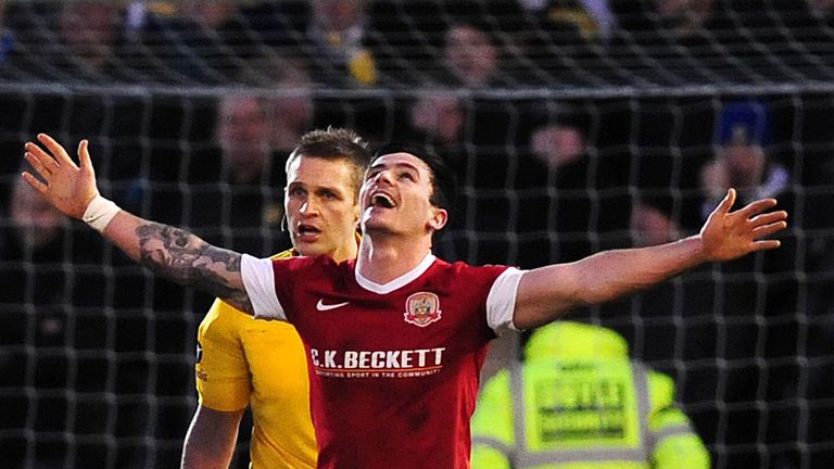 Chris Dagnall: Brace earns Barnsley three points