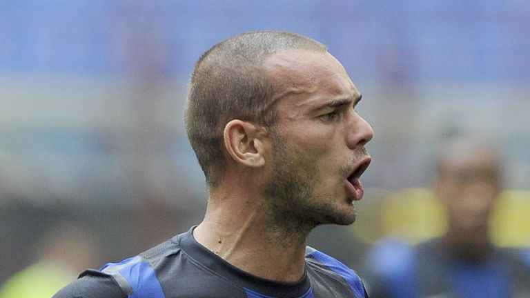 Wesley Sneijder: In Istanbul for medical
