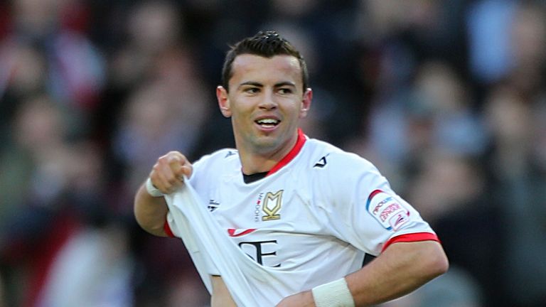 Ismail: Returns to stadium:mk