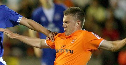 Rochdale agree Eastham deal
