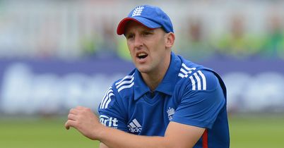 Tredwell stars in Kent win