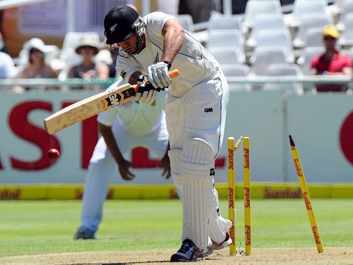 Doug Bracewell is cleaned up by Dale Steyn for his 300th Test scalp&nbsp;