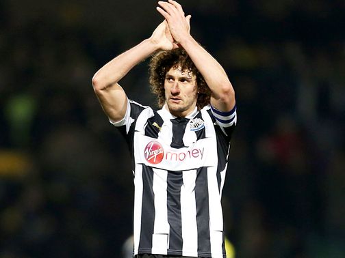 Fabricio Coloccini: Set for talks over his future next week