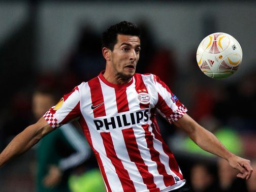Stanislav Manolev: Joins Fulham until the end of the season