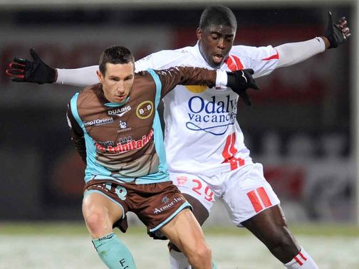 N'Diaye: Signs a three-and-a-half year deal
