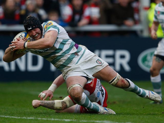 George Skivington scores a try for the Exiles