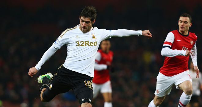 Danny Graham: Sunderland have reportedly made a bid for the Swansea striker
