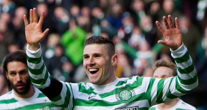 Gary Hooper: Celtic striker wanted by Norwich