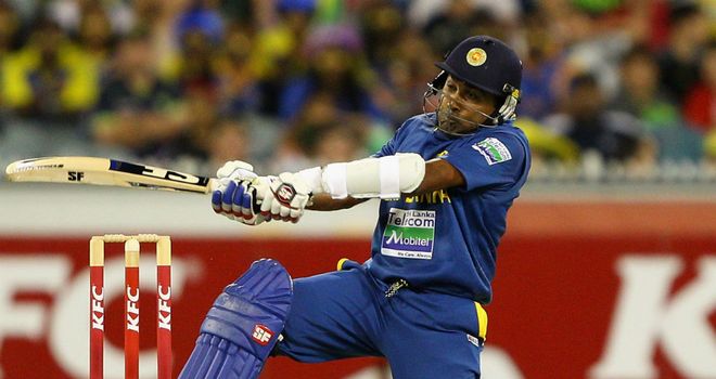 Mahela Jayawardene: Expected to join squad in signing new deal