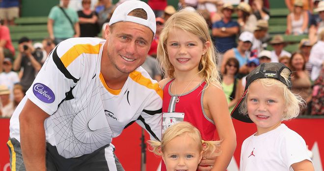 Lleyton Hewitt celebrates with his kids