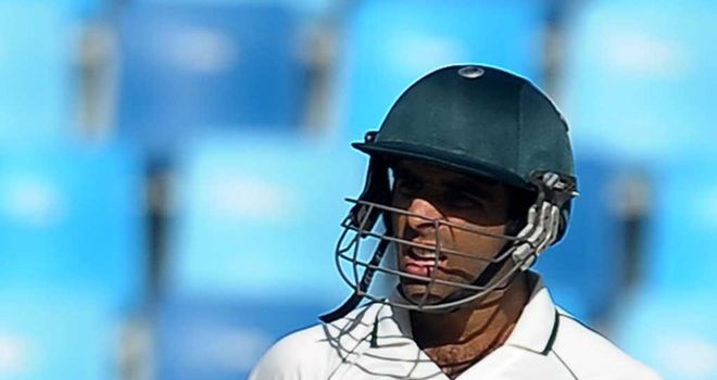 Taufiq Umar: Out of South Africa Test series