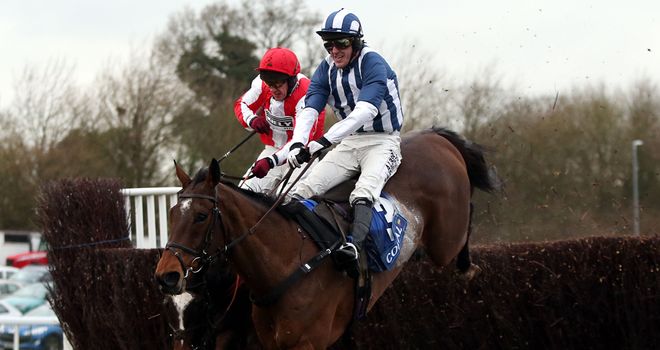 Teaforthree (blue) could head to Fairyhouse