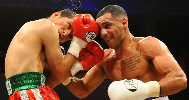Kal Yafai did not have things all his own way against Garcia (leighdawneyphotography.com)