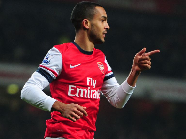 Walcott: Optimistic about Arsenal's season