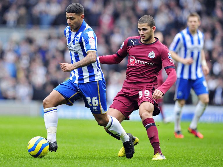 Mehdi Abeid (r): Loan move to Panathinaikos