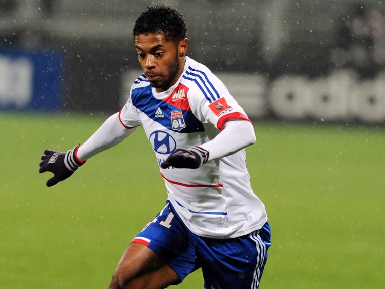 Bastos: Moves to Germany on a loan deal