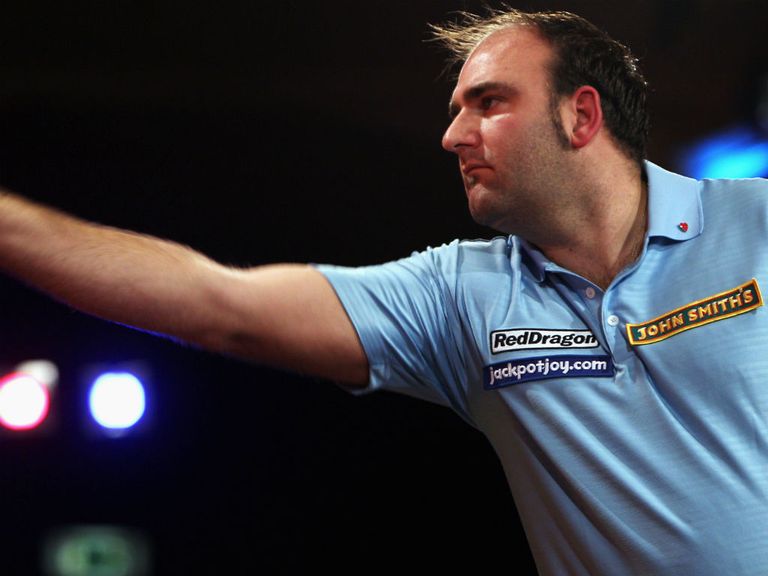 Scott Waites: Powered into round two