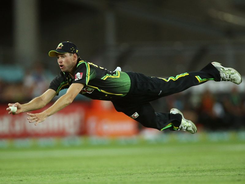 Ben Laughlin took a superb catch to get rid of Dilshan for 16.