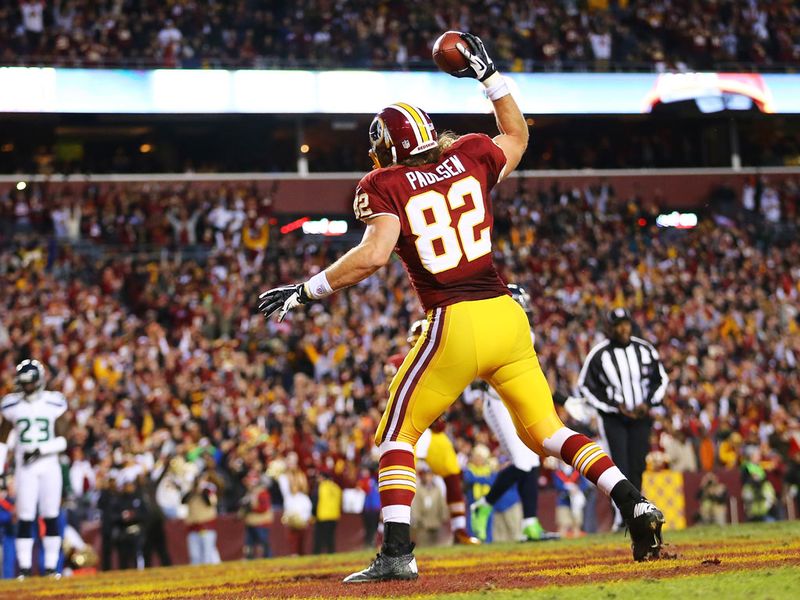 Things get even better for the Redskins in the first quarter as Griffin throws his second TD pass of the game - this time to Logan Paulsen.