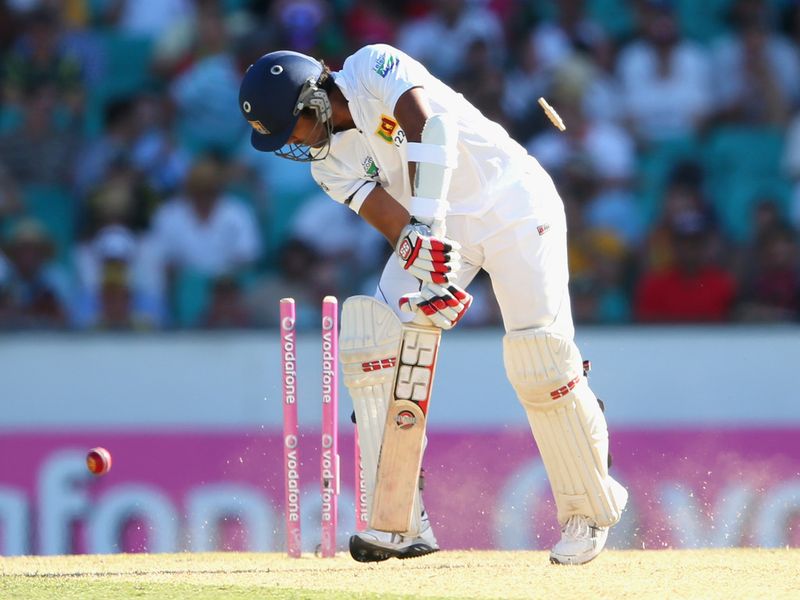 Starc outfoxed Dinesh Chandimal with a great yorker.
