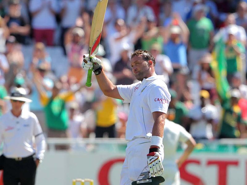 Jacques Kallis surpassed 13,000 Test runs.