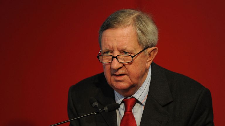 Peter Hill-Wood: In dark over reported Middle-Eastern takeover