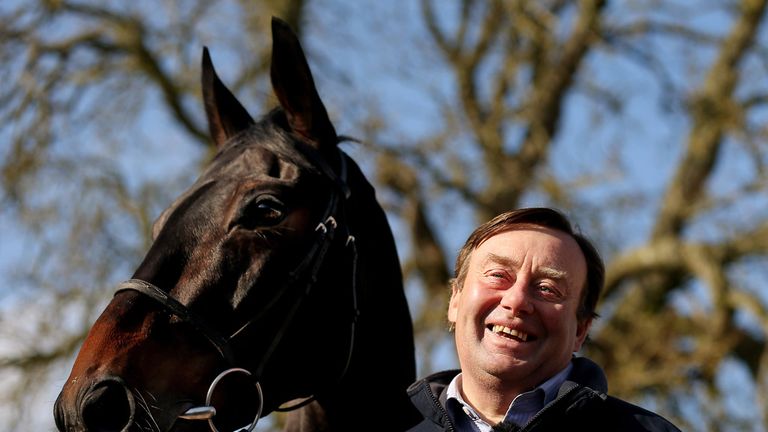 Nicky Henderson: Racecourse gallop