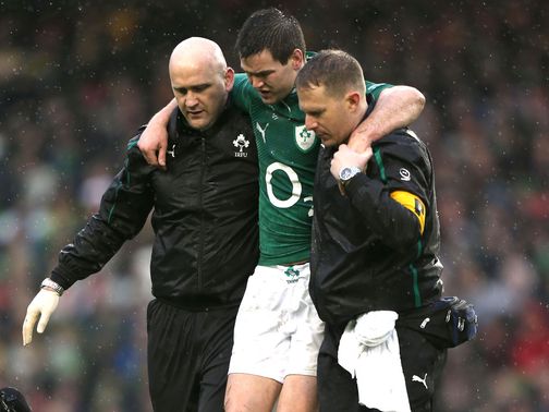 Jonathan Sexton: Has a foot injury