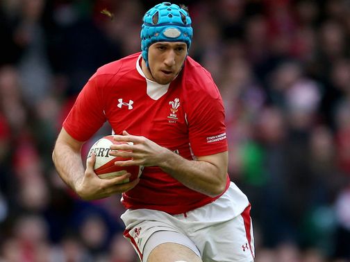 Justin Tipuric: Replaces Sam Warburton in the Wales back-row&nbsp;
