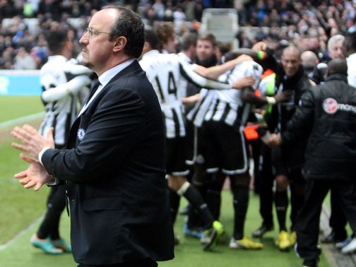 Benitez thought Coloccini should have been sent off