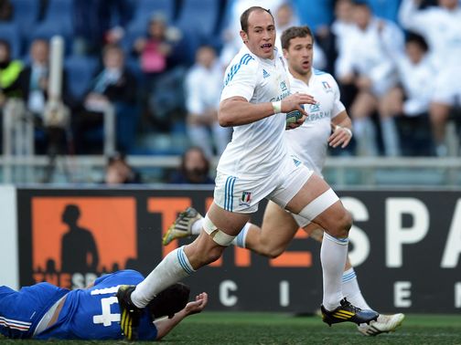 Sergio Parisse: Can face England on Saturday