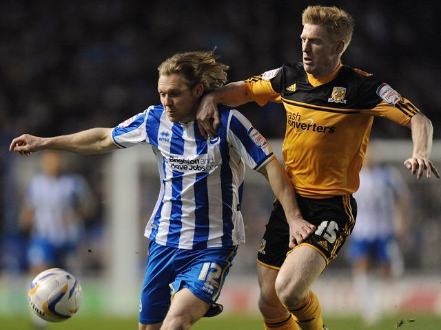 Craig Mackail Smith holds off Paul McShane