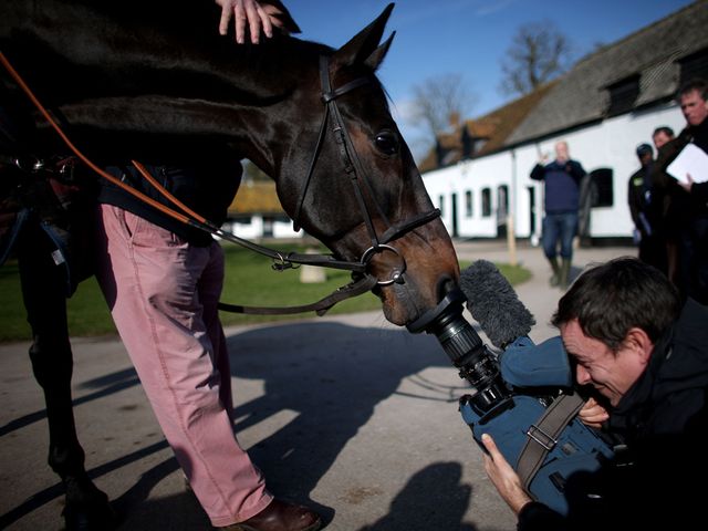 http://e0.365dm.com/13/02/640/Sprinter-Sacre-TV-Camera_2902788.jpg?20130218190739