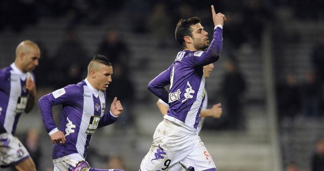 Eden Ben Basat celebrates his goal for Toulouse
