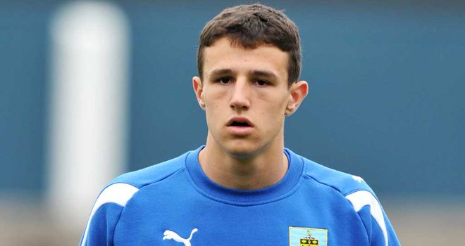 Wes Fletcher: Another loan deal