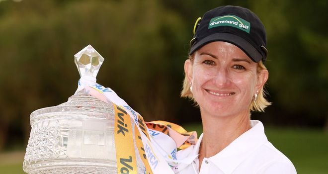 Karrie Webb with the trophy. (Pic: Scott Powick SMP Images)
