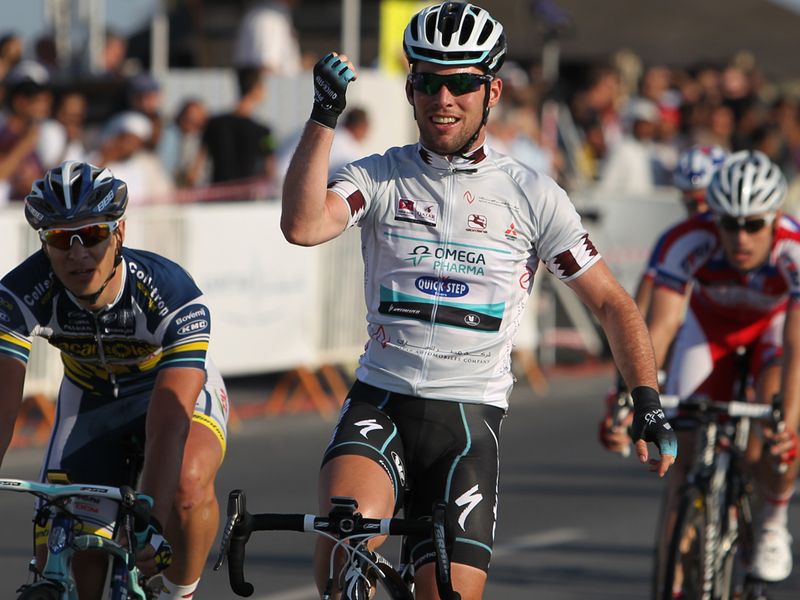 At the finish it was Mark Cavendish who again took the win...