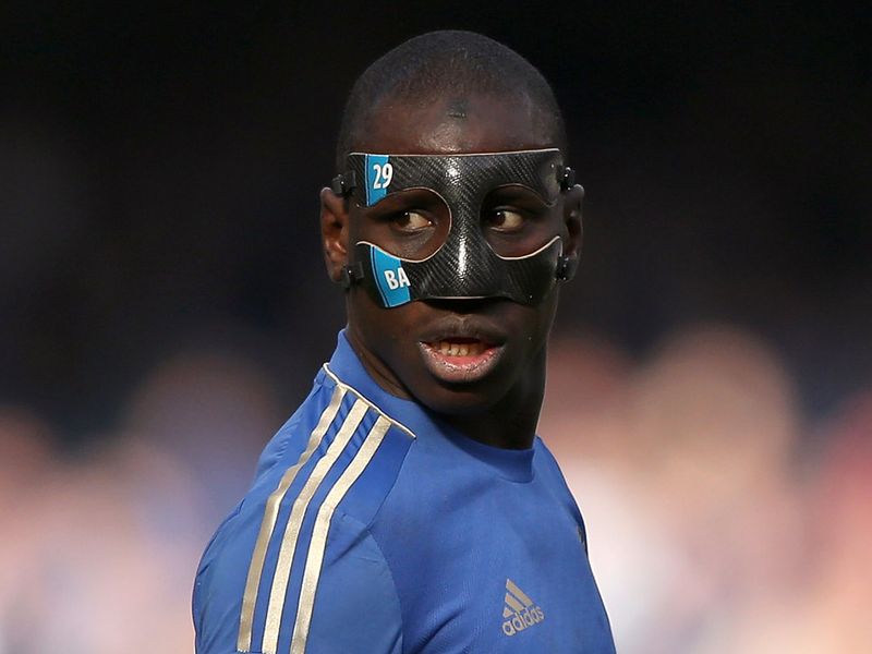 Demba Ba started ahead of Fernando Torres and played in a mask.