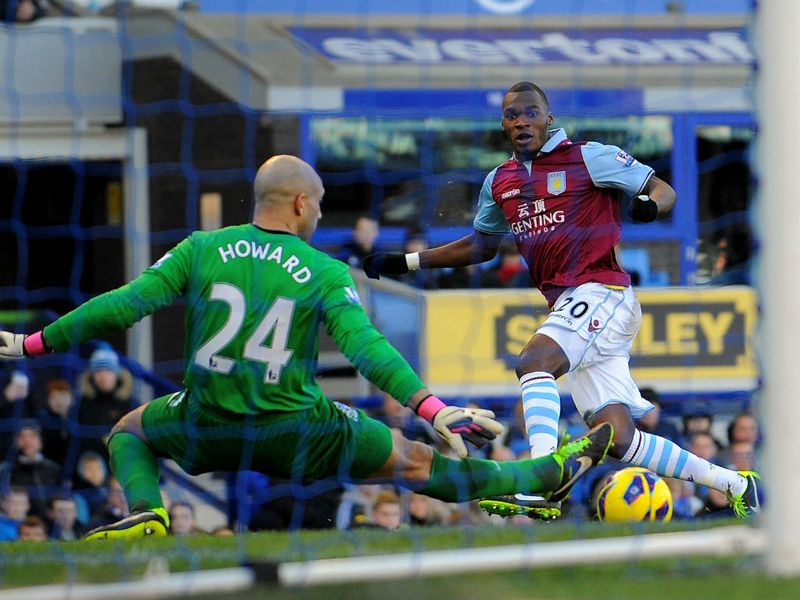 Christian Benteke helped Aston Villa to burst out of the blocks at Everton, netting the first goal in the 3 o'clock kick-offs.