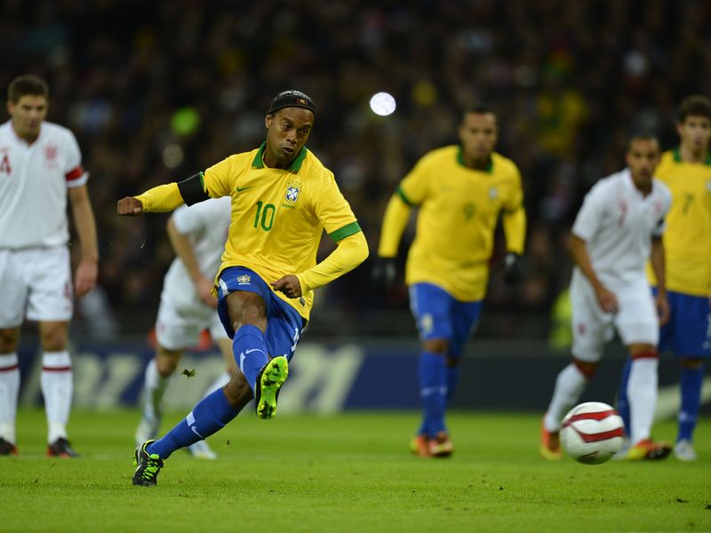 Ronaldinho has a great chance to break the deadlock with a penalty...