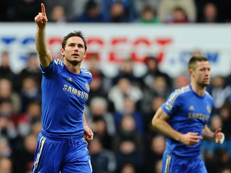 The evergreen Frank Lampard pulled Chelsea back into the game, before Juan Mata edged them in front.