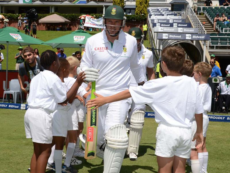 Graeme Smith walked out to bat on his 32nd birthday and in his 100th Test as captain.