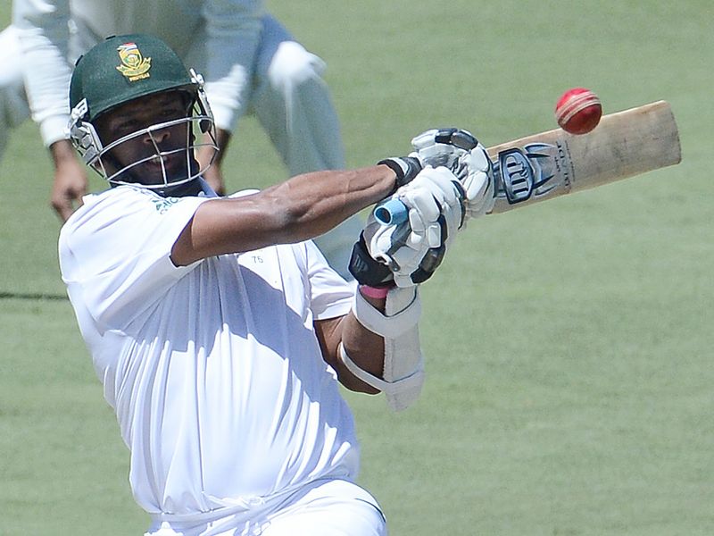 Vernon Philander made a superb 74 before being dismissed in the morning.