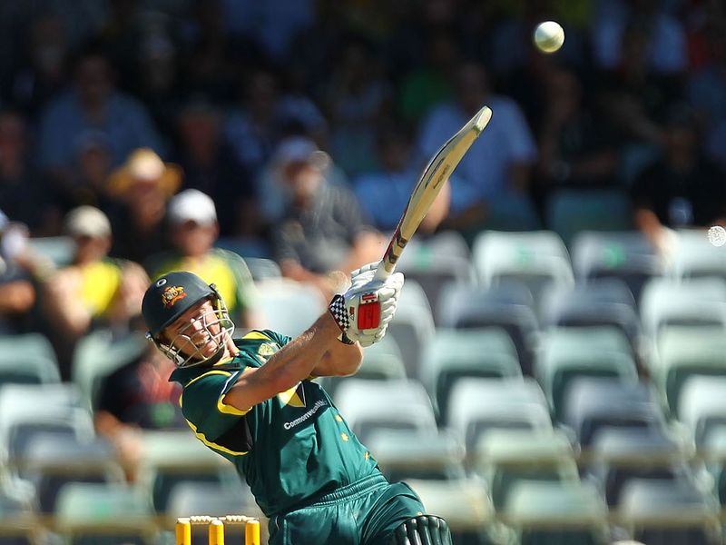 Glenn Maxwell rescued the hosts...