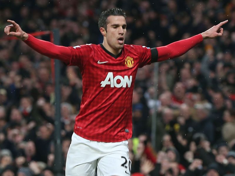 Robin van Persie atones for an earlier miss by tucking home his 23rd goal of the season to stretch United's lead to 2-0 going into half-time.