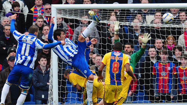 Leonardo Ulloa: Scored a brace for his 7th goal in 11 games since joining